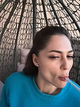 ChloeDevine online show from 04-16-26, 05:14