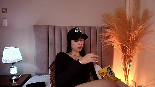 AbbieJoness  online show from 11-06-25, 11:44