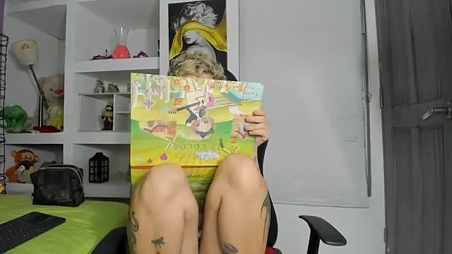 angels petite  online show from 10-06-25, 02:09