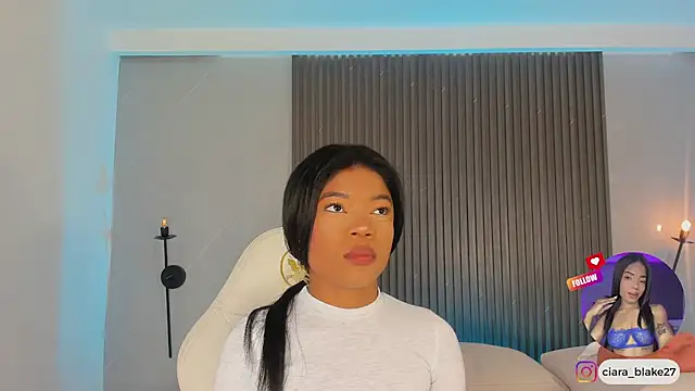 ciara blake online show from 07-16-26, 07:42