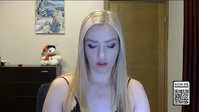 Wild Silk Desire online show from 11-29-25, 02:42