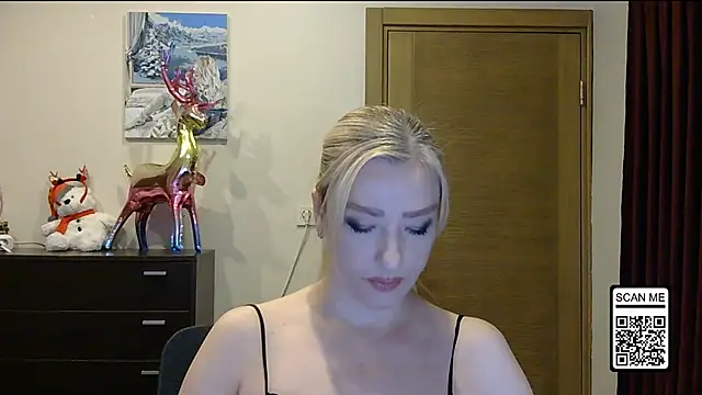 Wild Silk Desire online show from 12-22-25, 02:58