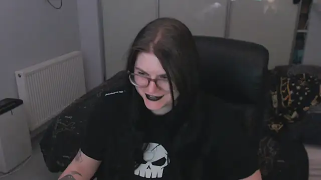 GothSuccubusBabe online show from 05-31-26, 10:11