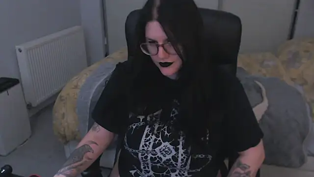 Snapshot of GothSuccubusBabe chatting on 07-26-26, 10:27 GothSuccubusBabe online show from 07-26-26, 10:27