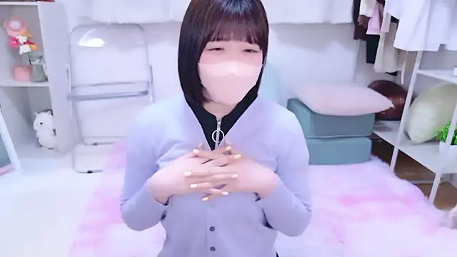  suika  online show from 02-23-26, 09:06