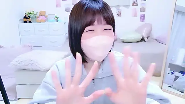  suika  online show from 03-01-26, 12:07