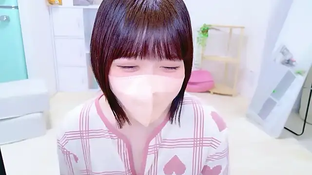 Snapshot of _suika_ chatting on 05-27-26, 11:29 suika online show from 05-27-26, 11:29
