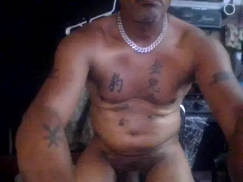 Snapshot of badboy2u2025 chatting on 07-19-26, 12:58 badboy2u2025 online show from 07-19-26, 12:58