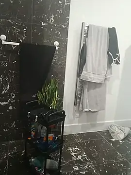 CloudyMuscleBeefy online show from 11-08-25, 11:43