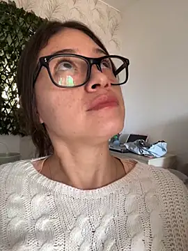 Snapshot of kate_rabittsex chatting on 03-11-25, 01:45 kate rabittsex online show from 03-11-25, 01:45