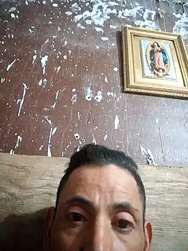 ConfidedAward online show from 04-09-26, 11:21