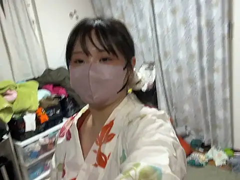 Snapshot of awabi_awb chatting on 06-29-26, 02:17 awabi awb online show from 06-29-26, 02:17