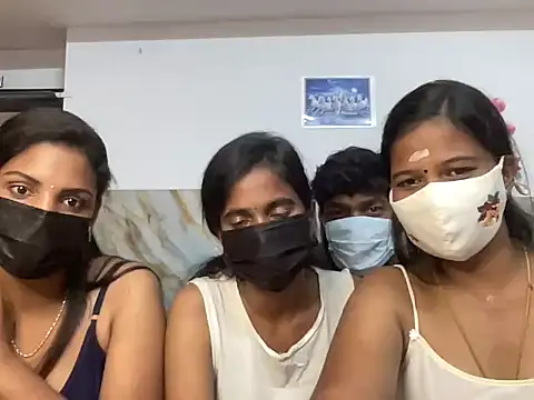 Snapshot of Tamil_india_couples_ chatting on 05-15-26, 05:42 Tamil india couples online show from 05-15-26, 05:42