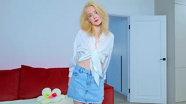 StarrShinee online show from 02-09-26, 03:21