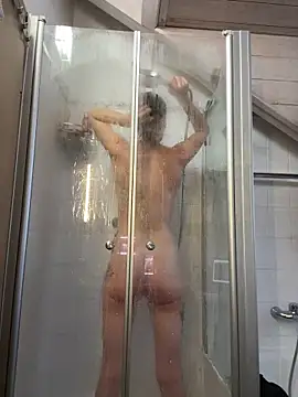 Snapshot of LucyLingerie78 chatting on 10-24-25, 02:57 LucyLingerie78 online show from 10-24-25, 02:57