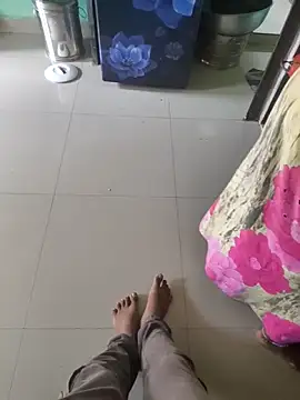 sex yboy00 online show from 10-31-25, 02:01