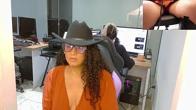 Dakota Rainbow22 online show from 02-28-26, 04:19