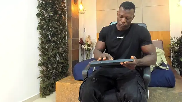 Snapshot of MarcusBlack_ chatting on 05-25-26, 11:38 MarcusBlack online show from 05-25-26, 11:38