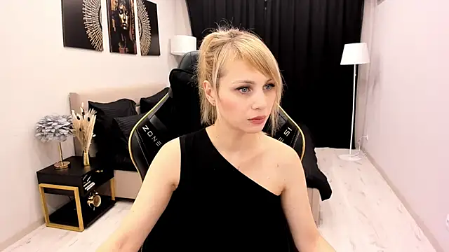 LindaSandy 1 online show from 11-08-25, 09:09