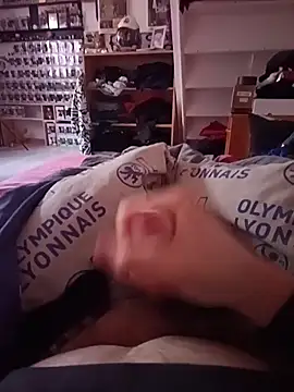 Snapshot of matlecoq2 chatting on 02-06-26, 11:35 matlecoq2 online show from 02-06-26, 11:35