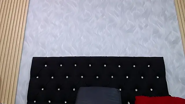 xandrinakarzon online show from 11-25-25, 02:50