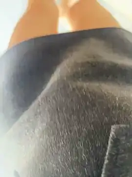 xiaoyuan01 online show from 04-19-26, 04:12