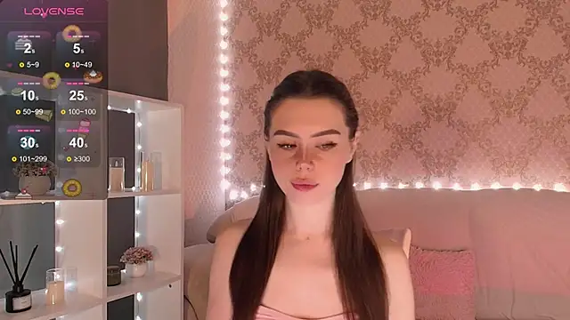 HolyMiax online show from 12-23-25, 03:26