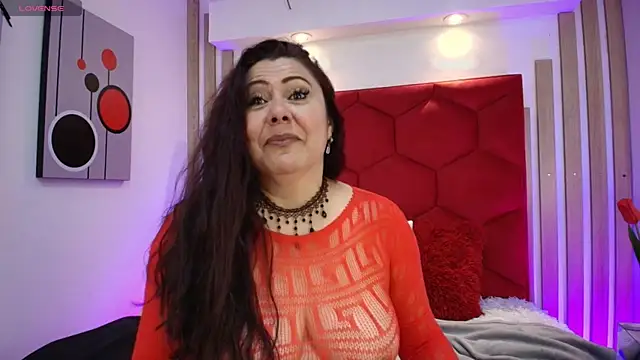 EmmaJhomson online show from 04-15-26, 12:56