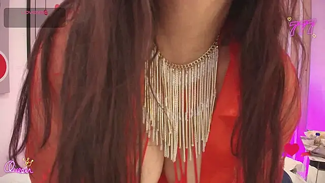 Snapshot of EmmaJhomson chatting on 05-11-26, 02:45 EmmaJhomson online show from 05-11-26, 02:45