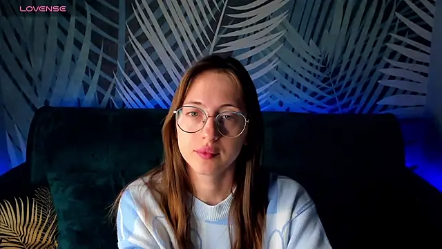 ChristyCrayme online show from 11-12-25, 11:58