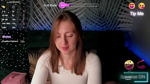 ChristyCrayme online show from 04-21-26, 10:01