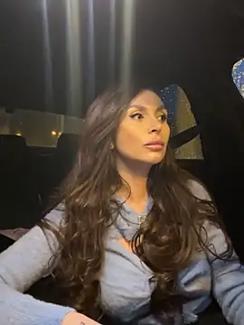 LunaBex online show from 11-05-25, 04:34