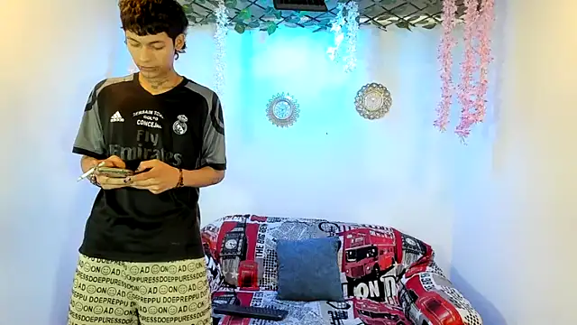 Bastian boyshot77 online show from 02-01-26, 07:45