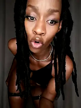 Snapshot of chocolatehotwife chatting on 05-14-26, 02:18 chocolatehotwife online show from 05-14-26, 02:18