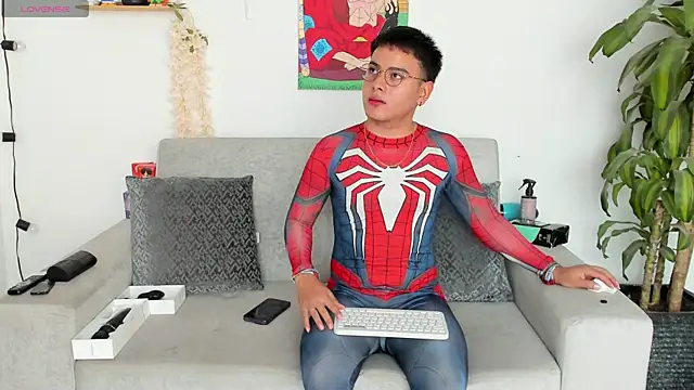 Young Ben online show from 09-28-25, 01:27