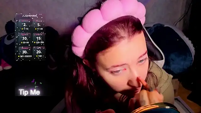 Mini Lady1 online show from 02-21-26, 09:54