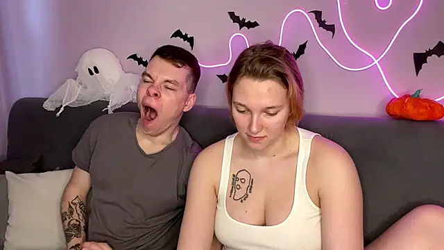 julielourens online show from 11-01-25, 08:38