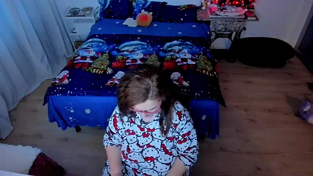 Squirt Kimm online show from 12-22-25, 02:03