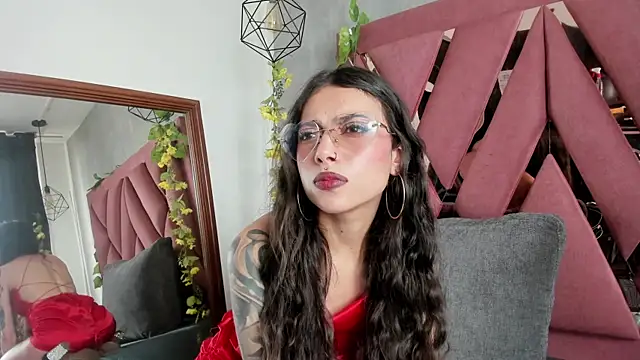 Snapshot of viollettaa_ chatting on 02-17-26, 07:20 viollettaa online show from 02-17-26, 07:20