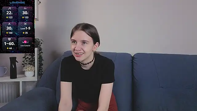 LucettaAdy online show from 04-05-26, 06:49