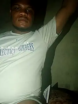 Snapshot of Chapstick95 chatting on 09-15-25, 06:46 Chapstick95 online show from 09-15-25, 06:46