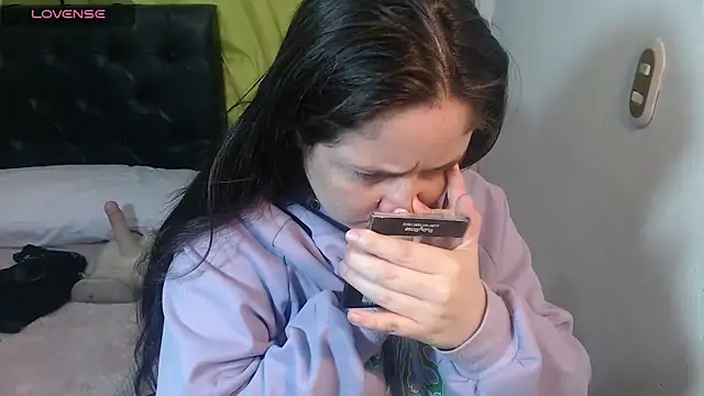 KrystalAdams online show from 03-31-26, 01:22