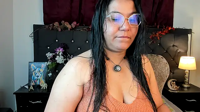 sofia sorceress5 online show from 10-21-25, 01:17