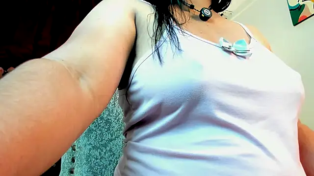 sofia sorceress5 online show from 12-17-25, 12:49