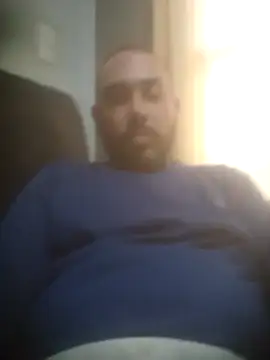 jfgustavo001 online show from 05-10-26, 06:57