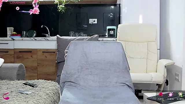 Anna glamlovely online show from 03-23-26, 01:15