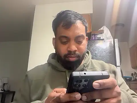 gogone2025 online show from 11-11-25, 01:22