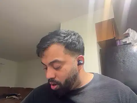 gogone2025 online show from 11-12-25, 04:46