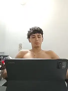 Snapshot of jacobs_shelby chatting on 05-07-26, 01:22 jacobs shelby online show from 05-07-26, 01:22
