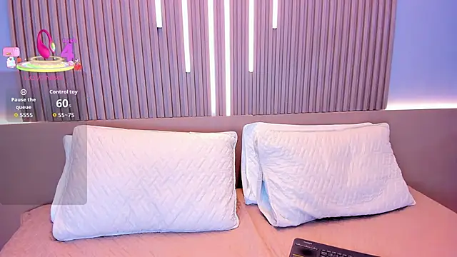 Camile cute online show from 02-06-26, 06:11